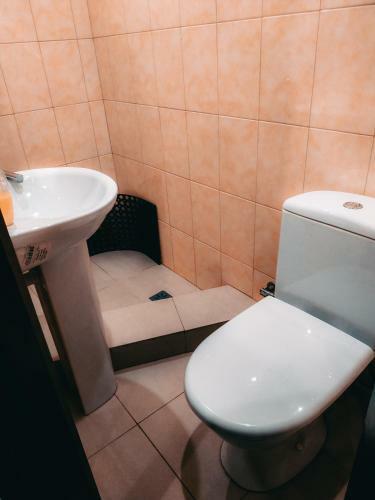 Hotel Syndicate, ??????????? ????????