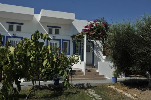 Nefeli Apartments