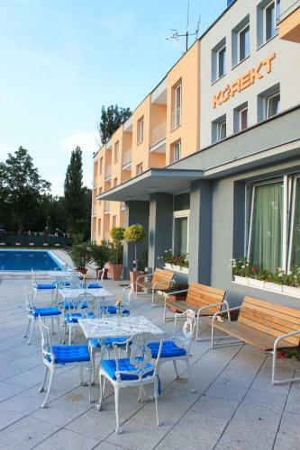 Hotel Korekt