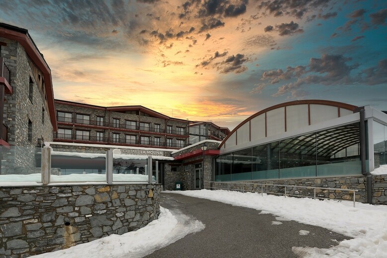 Guitart La Molina Aparthotel & Spa