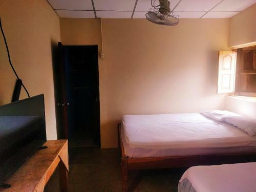 Hostal Los Chamos